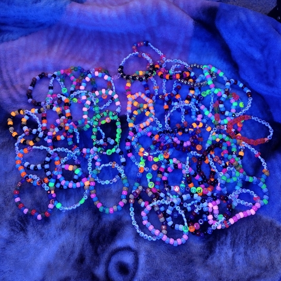 Assorted Kandi Bracelet Bundle - Picture 3 of 3